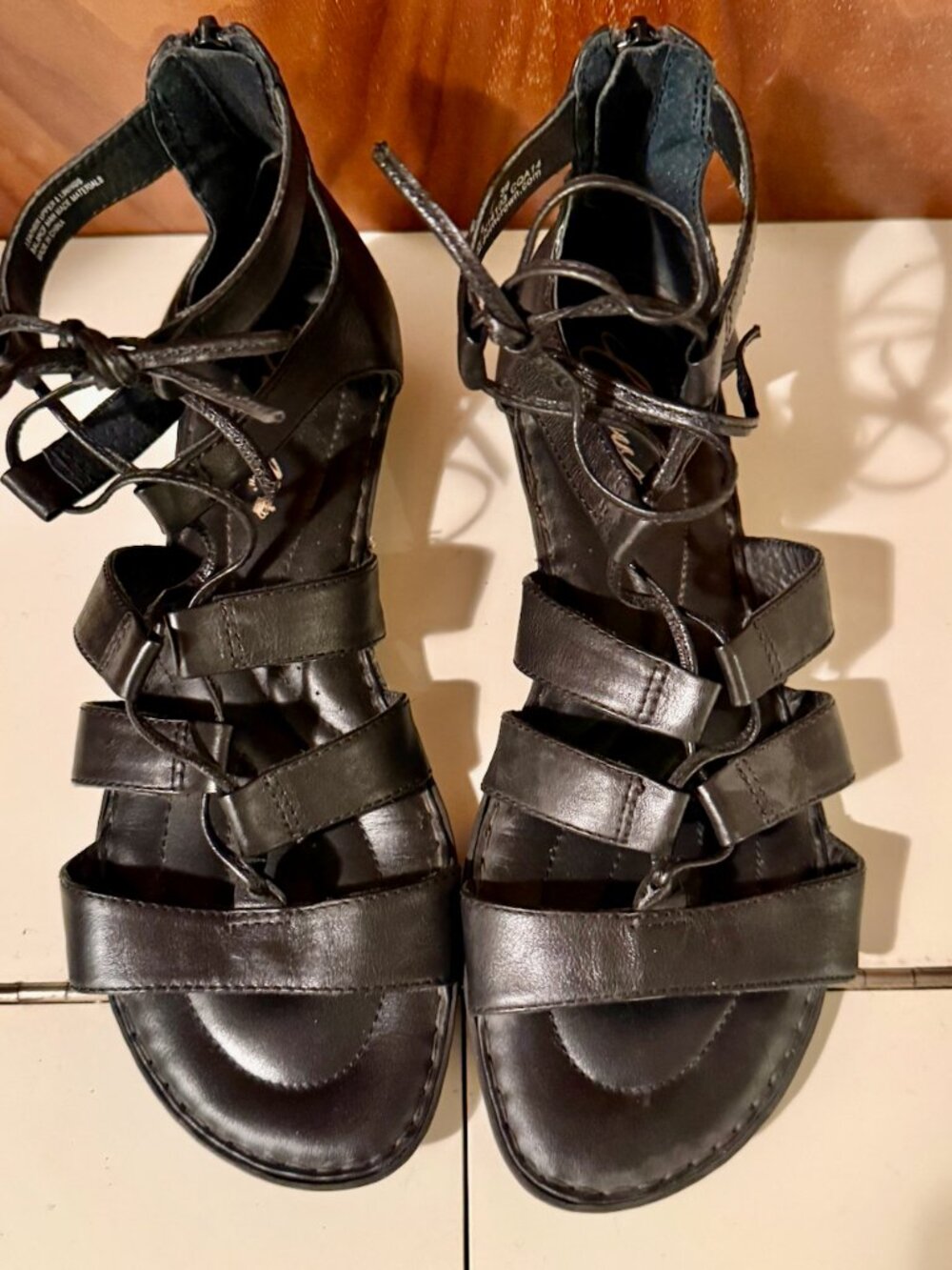 Gladiator Sandals: Crown by Born. Cute, strappy flats with zip-up backs. - Picture 2 of 7